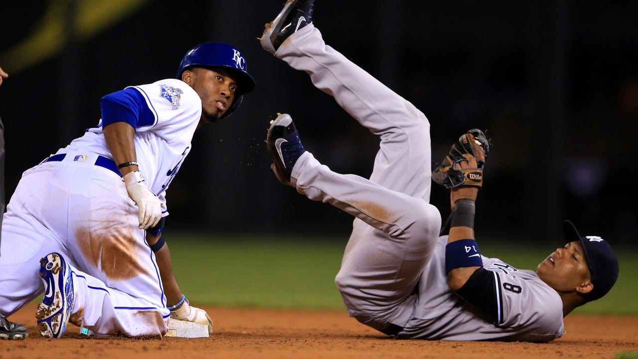 Royals force extras but fall 5-4 to Yankees in 10